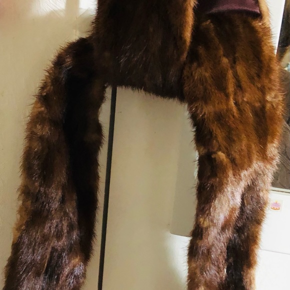 NEW Real piece mink scarf - Picture 3 of 4